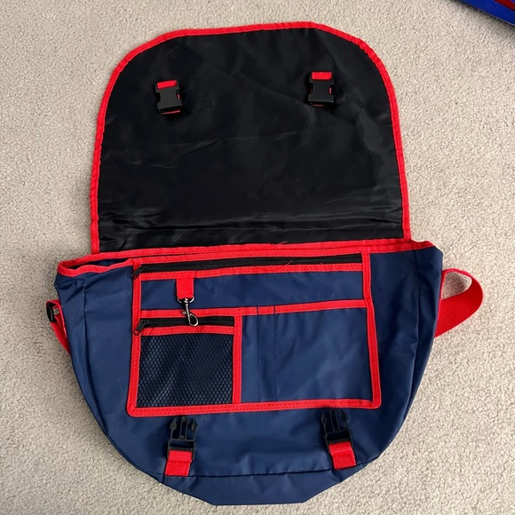 Vintage MLB St Louis Cardinals Stadium Giveaway Adjustable Messenger Bag - Picture 2 of 7